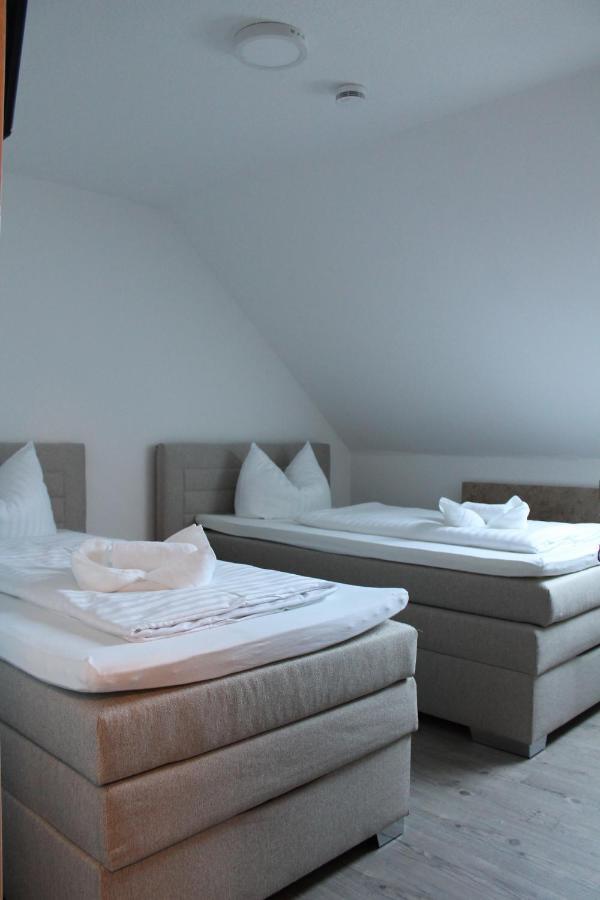 Gastehaus Hubertushof - 24H Check-In Hotel Hausen  Exterior foto